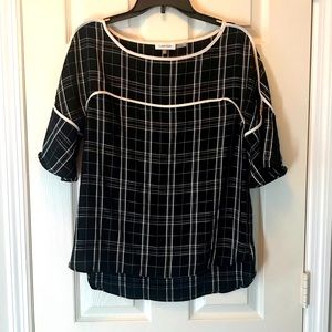 Calvin Klein top. S/M